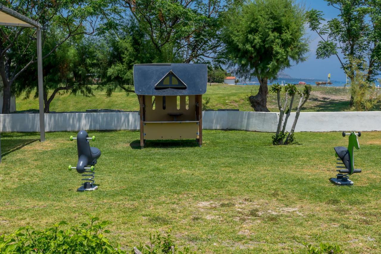Apollo Beach ファリラキ エクステリア 写真